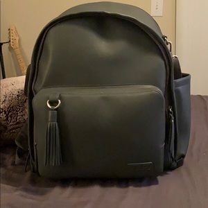 NWOT Skip Hop grey diaper bag